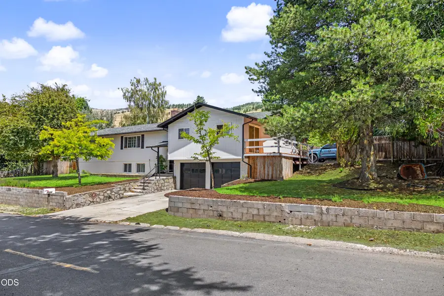 1605 Tamera Drive, Klamath Falls, OR 97603 - #2