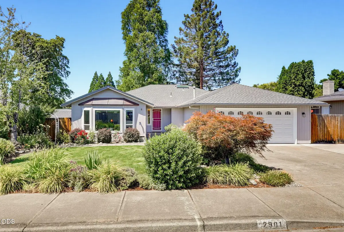 2901 Leonard Avenue, Medford, OR 97504 - #1