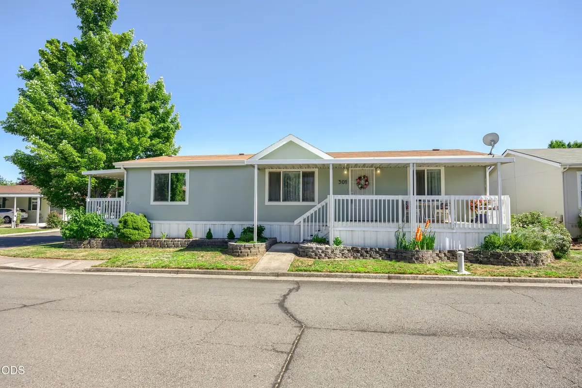 10 E South Stage Road #SPC 301, Medford, OR 97501 - #1