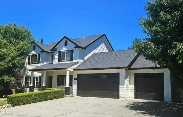 241 Fieldbrook Court, Medford, OR 97504
