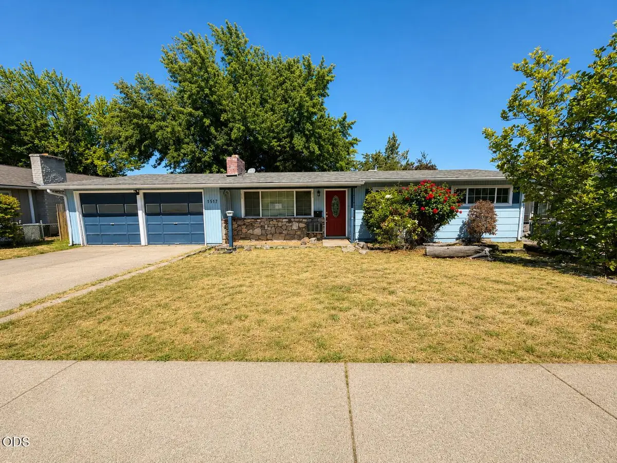 1517 Oleander Street, Medford, OR 97504 - #1