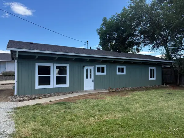 3880 Antelope Road, White City, OR 97503