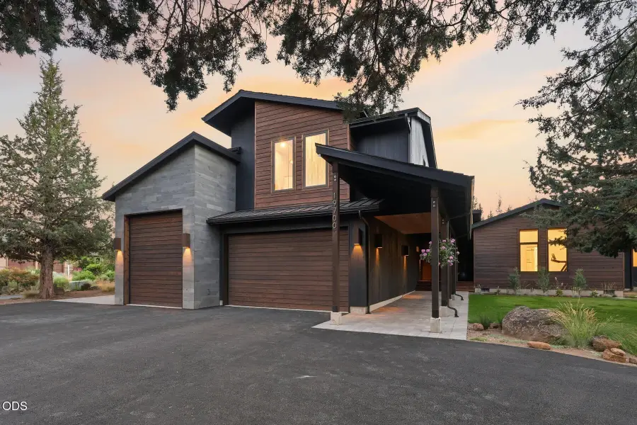 19700 Sunshine Way, Bend, OR 97702 - #2
