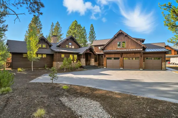 56604 Sunstone Loop #151, Bend, OR 97707