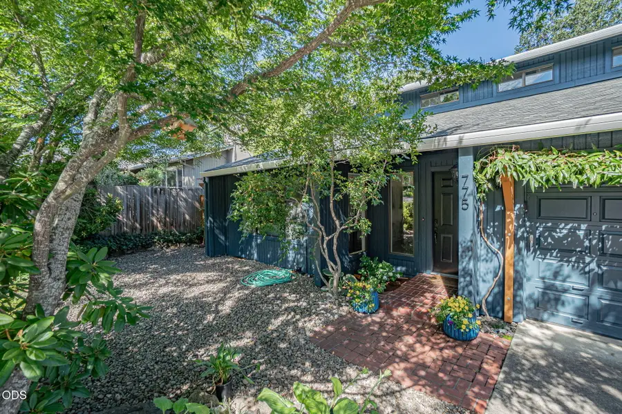 775 Oak Knoll Drive, Ashland, OR 97520 - #3