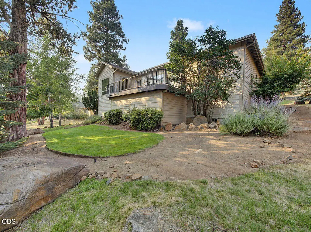 4914 Grosbeak Drive, Klamath Falls, OR 97601 - #1