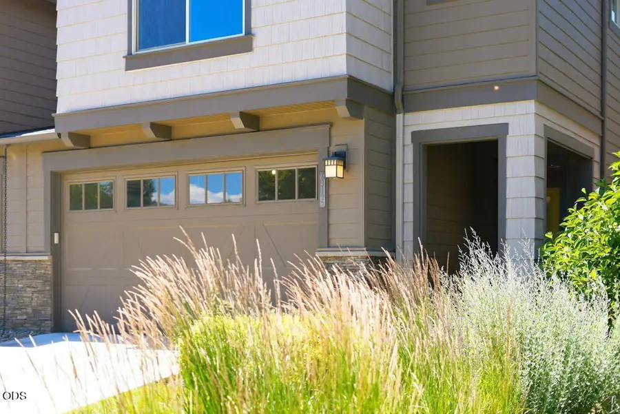 63195 Black Powder Lane, Bend, OR 97701 - #3
