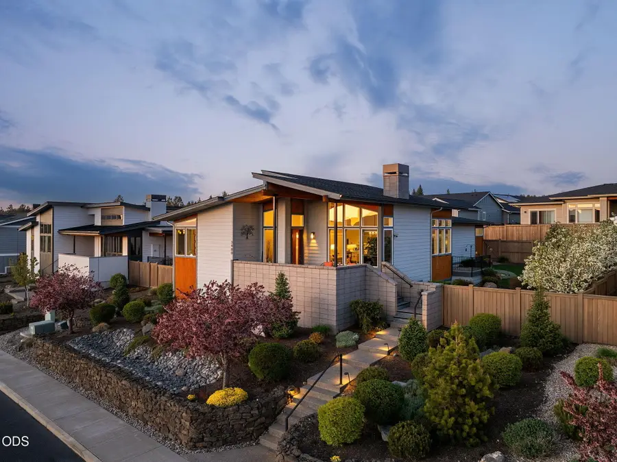 3480 SW 45th Street, Redmond, OR 97756 - #2