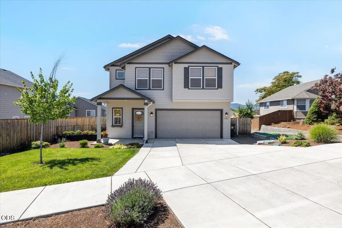 1626 Dragon Tail Place, Medford, OR 97504 - #1