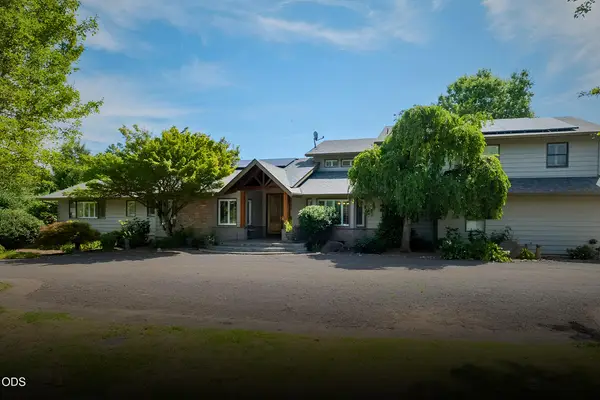29700 SW Mountain Road, West Linn, OR 97068