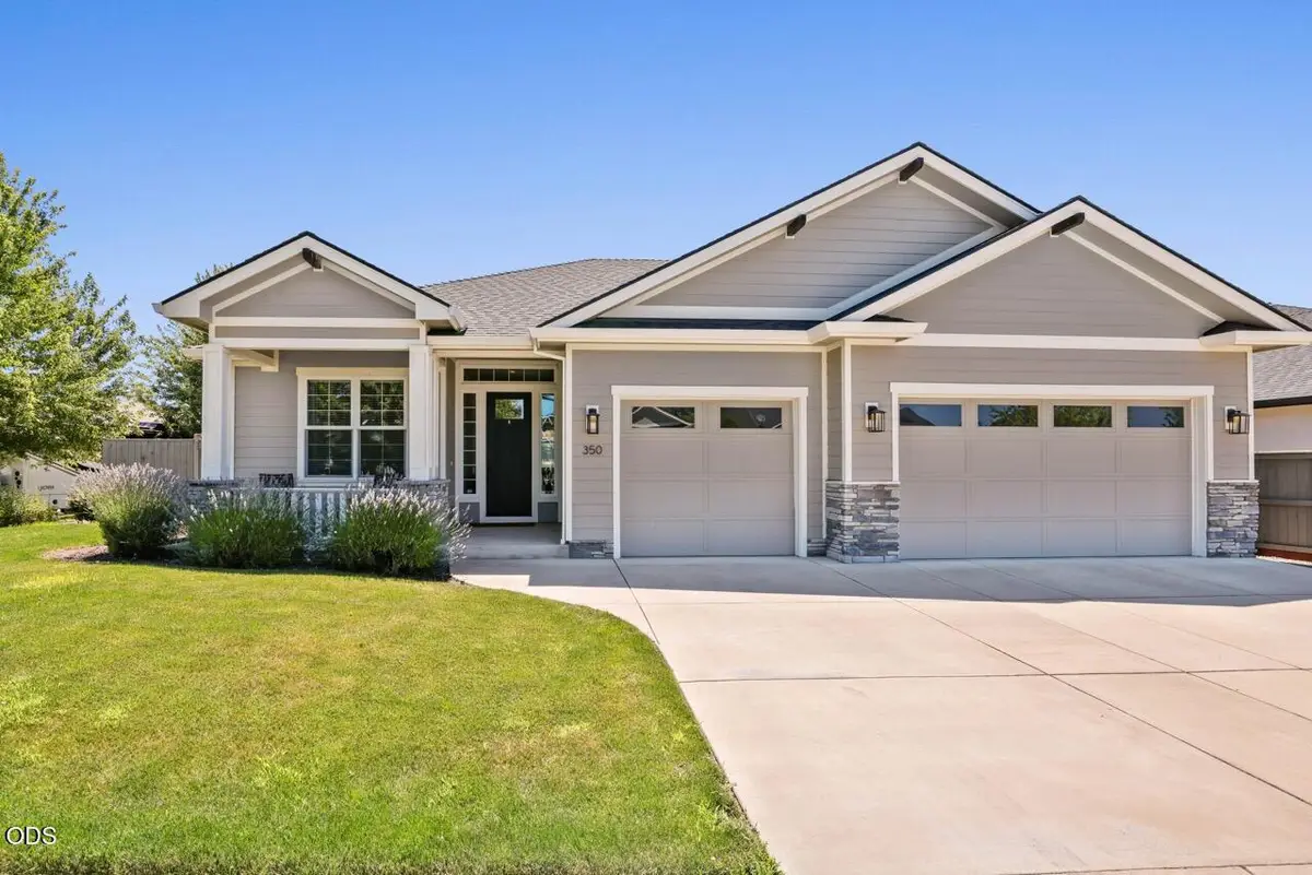 350 Kansas Drive, Medford, OR 97504 - #1