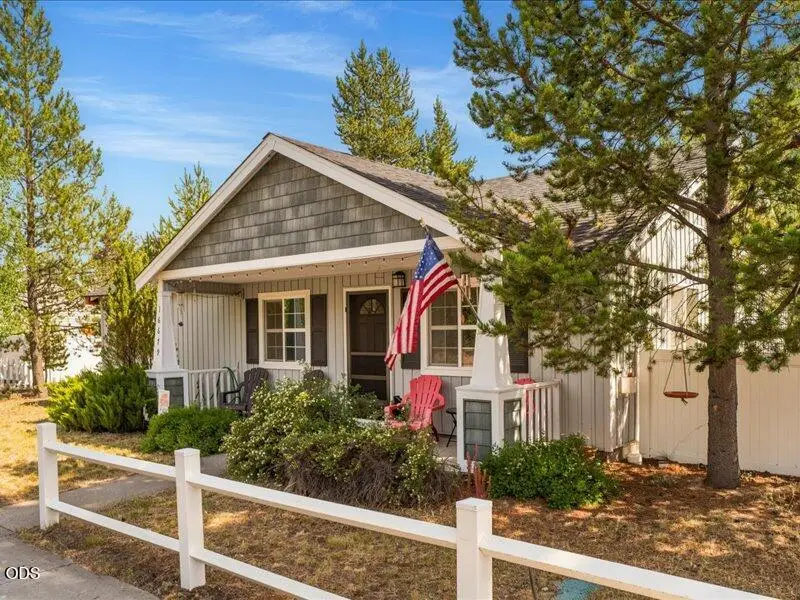 16679 Wm Foss Road, La Pine, OR 97739 - #1