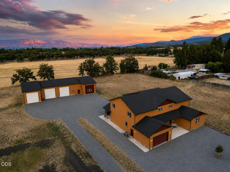 1213 Casino Road, Medford, OR 97501 - #2
