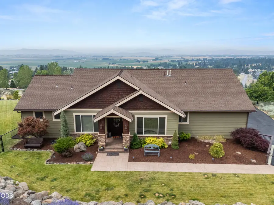 3517 Chokecherry, Klamath Falls, OR 97603 - #3