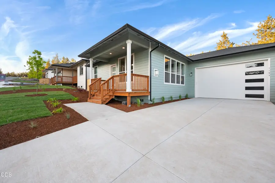 1178 W Ridge Drive #112, Klamath Falls, OR 97601 - #2