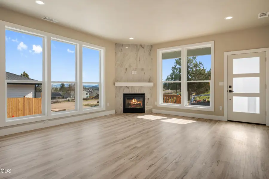 1178 W Ridge Drive #112, Klamath Falls, OR 97601 - #3