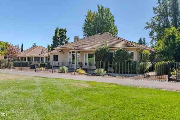 401 Golf View Drive, Medford, OR 97504