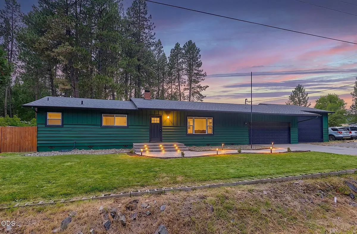 388 Genverna Glen, Grants Pass, OR 97527 - #1