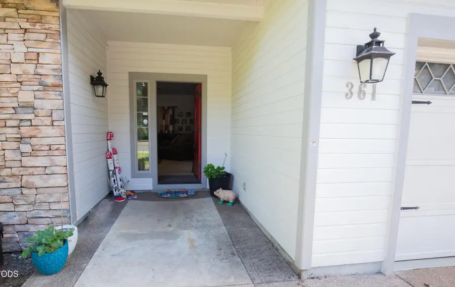 361 Noah's Way, Cave Junction, OR 97523 - #2