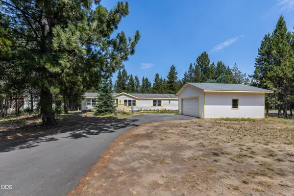 17472 Curlew Drive, Bend, OR 97707