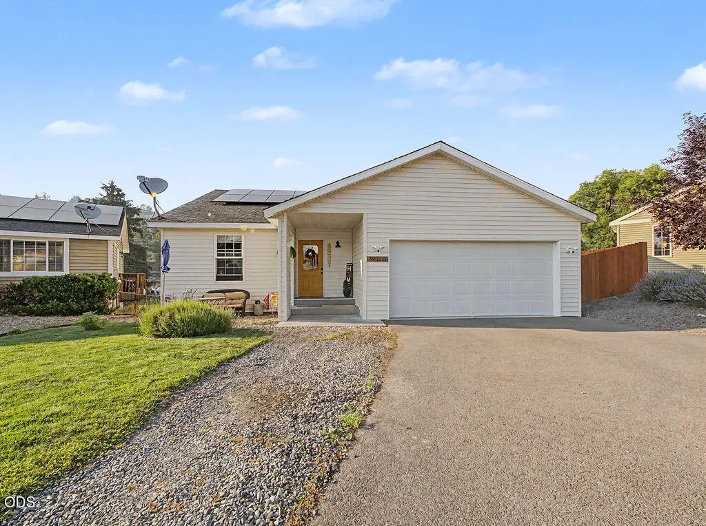 2348 James Martin Court, Klamath Falls, OR 97601 - #1