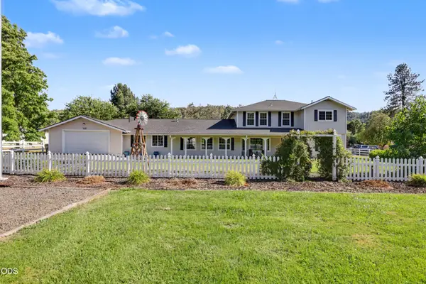 6575 Old Stage Road, Central Point, OR 97502