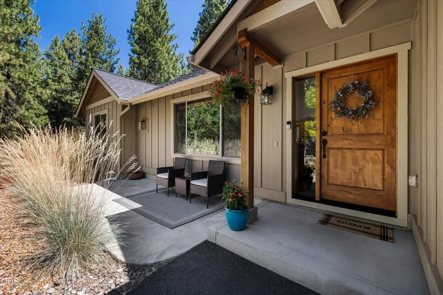 60134 Turquoise Road, Bend, OR 97702 - #3