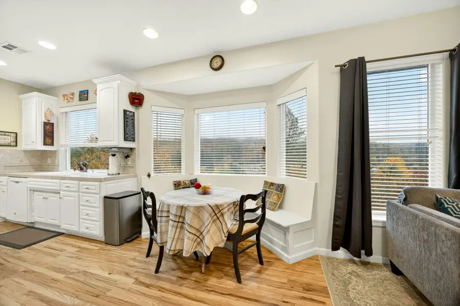 1550 Panoramic Loop, Grants Pass, OR 97527 - #3