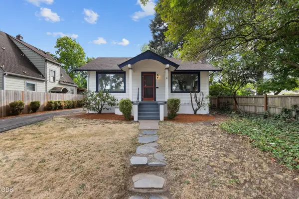 251 Kingwood Avenue Nw, Salem, OR 97304