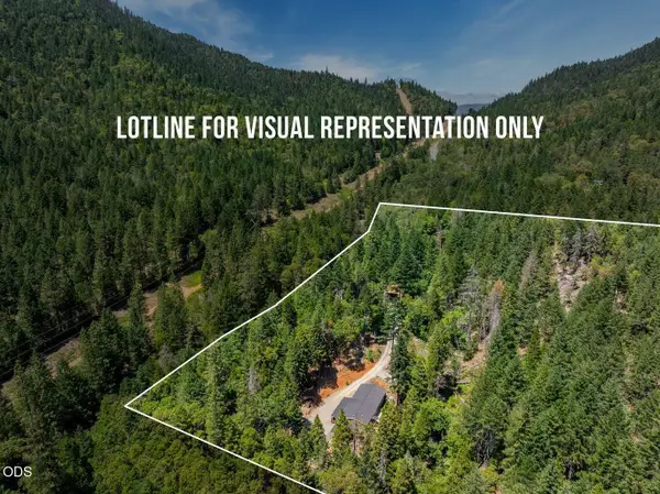 505 Winona Road, Grants Pass, OR 97526