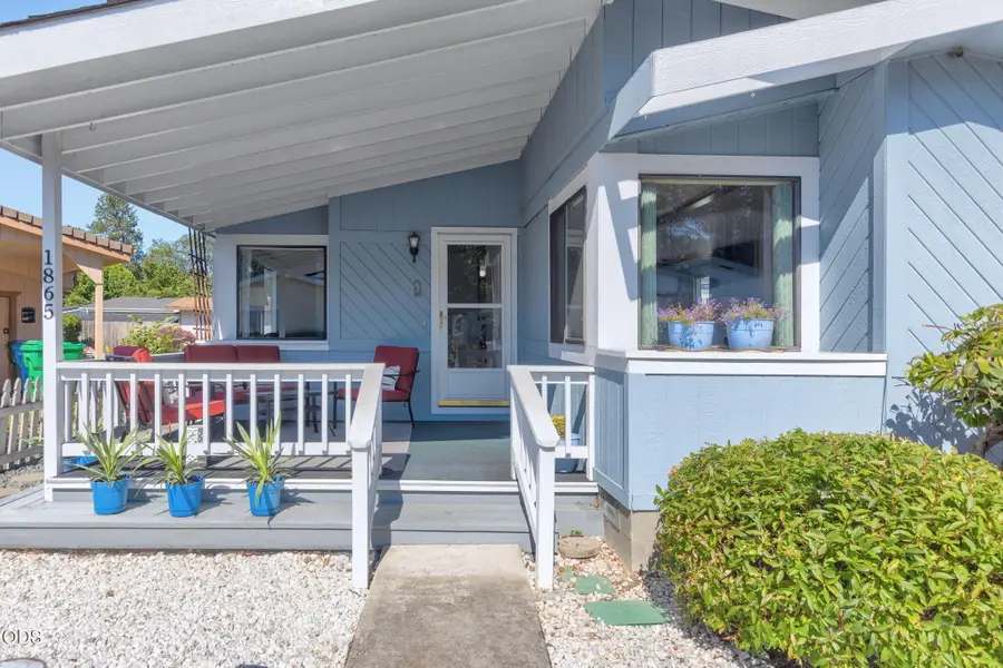 1865 Tamarac Lane, Grants Pass, OR 97527 - #2