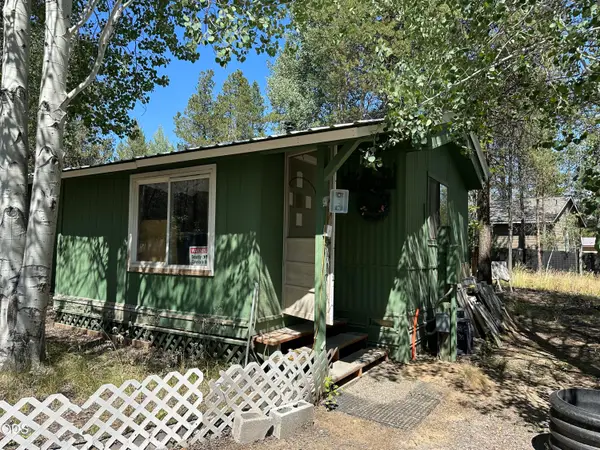 52684 Antler Lane, La Pine, OR 97739