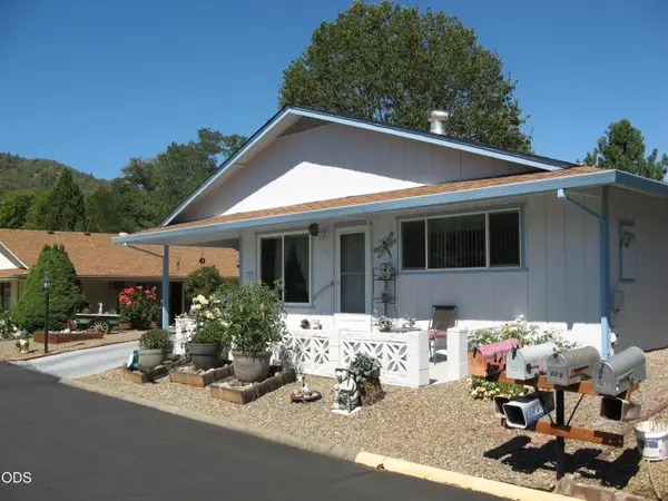 720 Brookside Circle, Rogue River, OR 97537