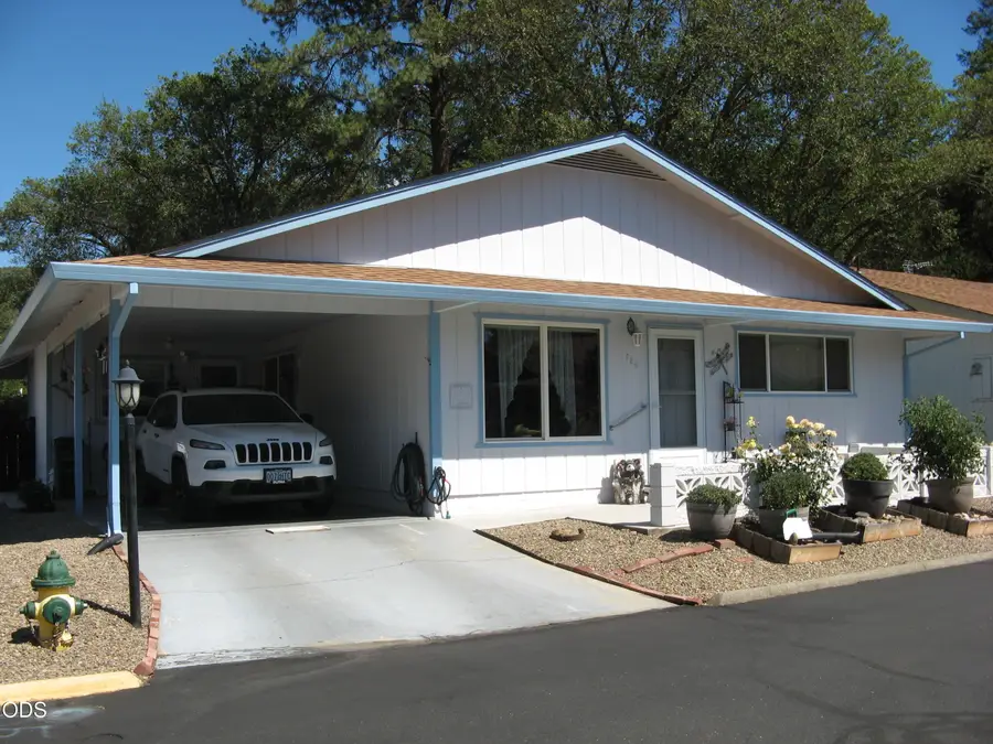 720 Brookside Circle, Rogue River, OR 97537 - #2