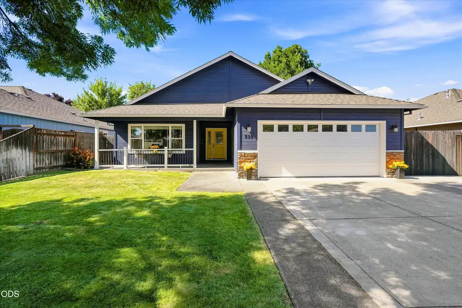 980 Willowdale Avenue, Medford, OR 97501 - #2