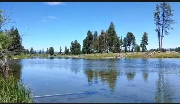 41763 Royal Coachman Drive, Chiloquin, OR 97624