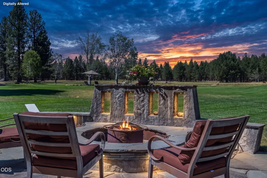 67376 Peterson Mill Road, Sisters, OR 97759 - #2