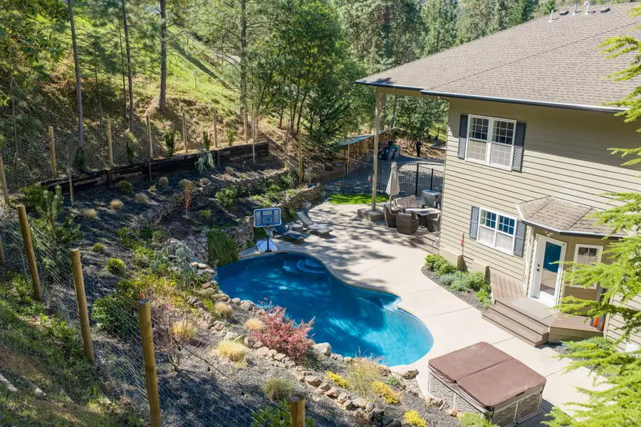 120 Ponderosa Way, Jacksonville, OR 97530 - #2