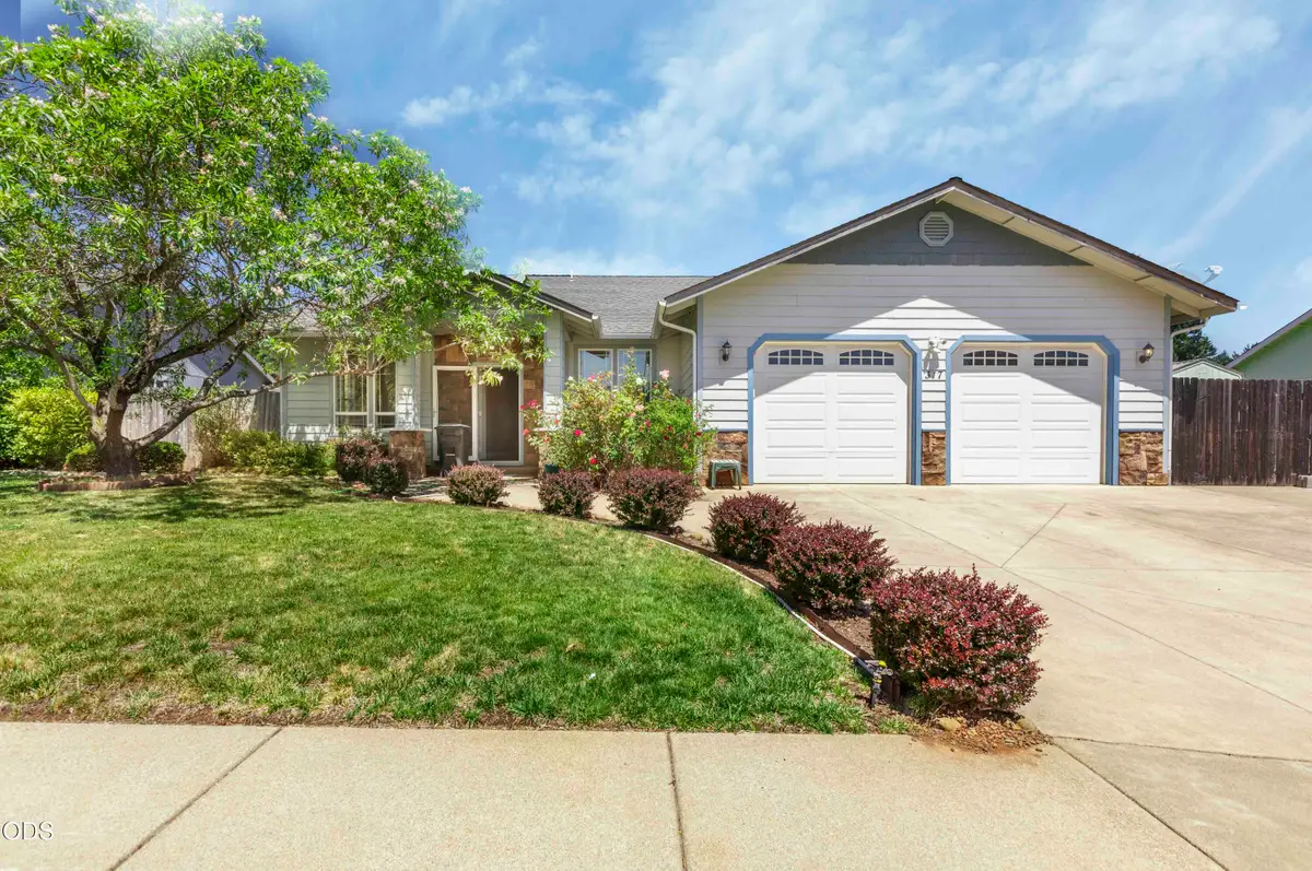 317 Gamay Drive, Cave Junction, OR 97523 - #1