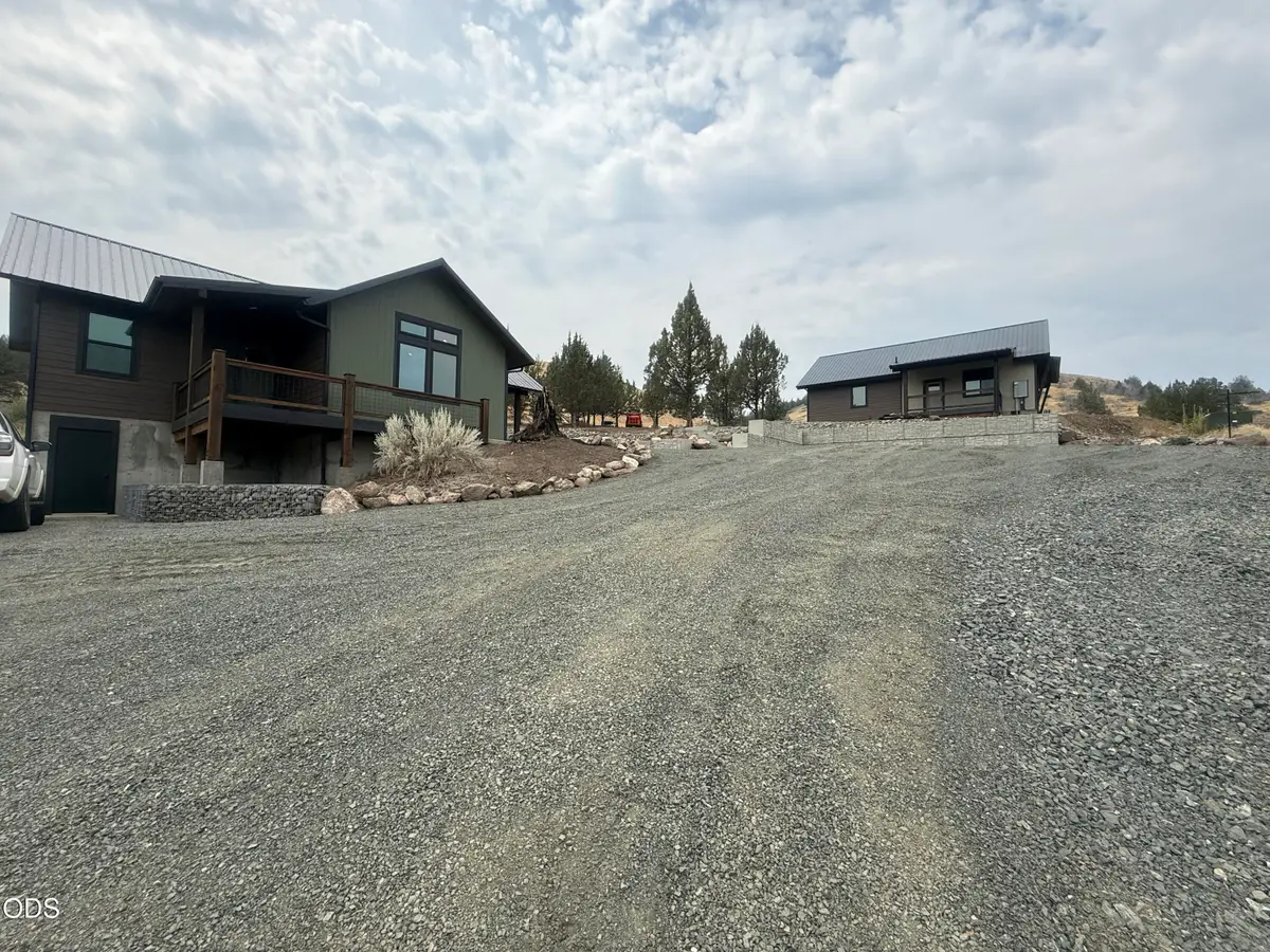 140 SE Bunchgrass Road, John Day, OR 97845 - #1
