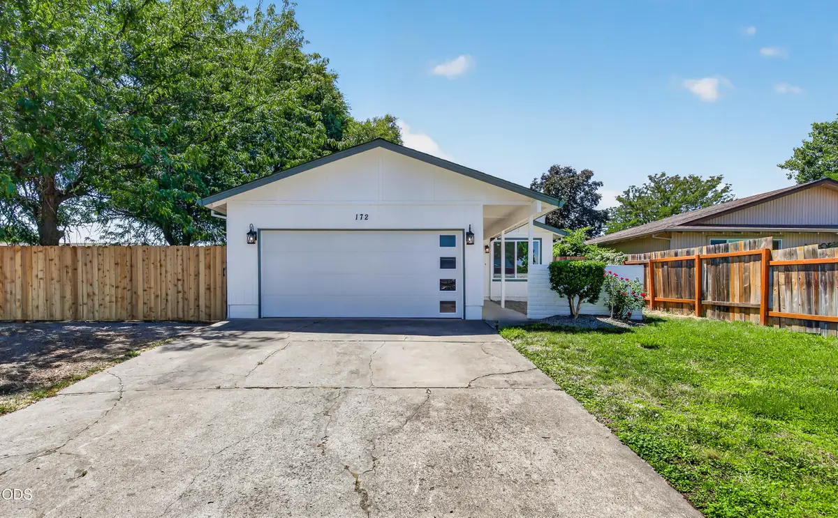 172 Sandlewood Drive, Medford, OR 97501 - #1
