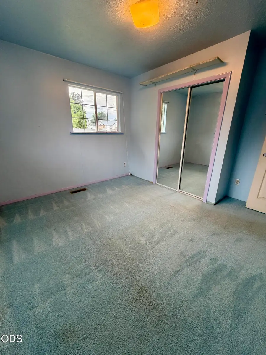 1630 Etna Street, Klamath Falls, OR 97603 - #3