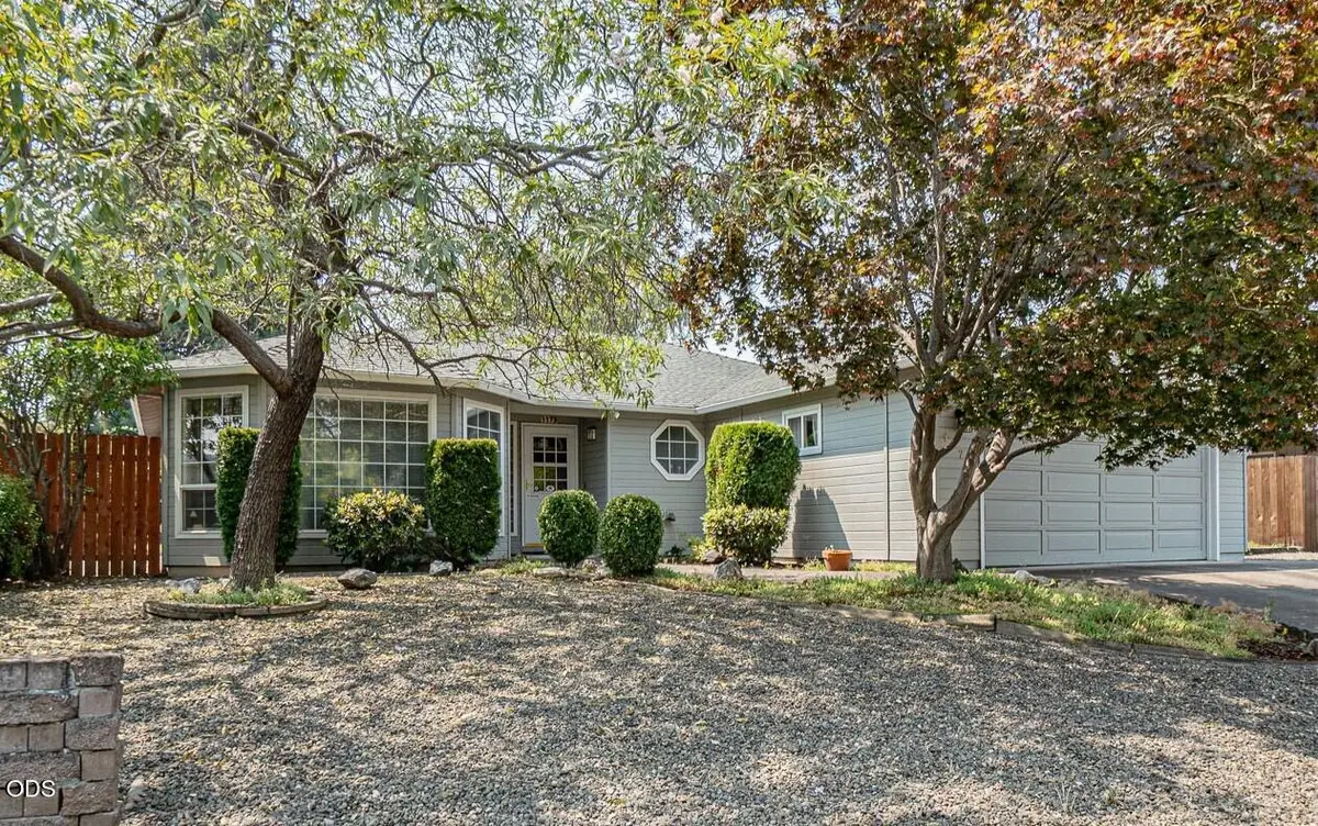 1173 Ginger Way, Medford, OR 97501 - #1