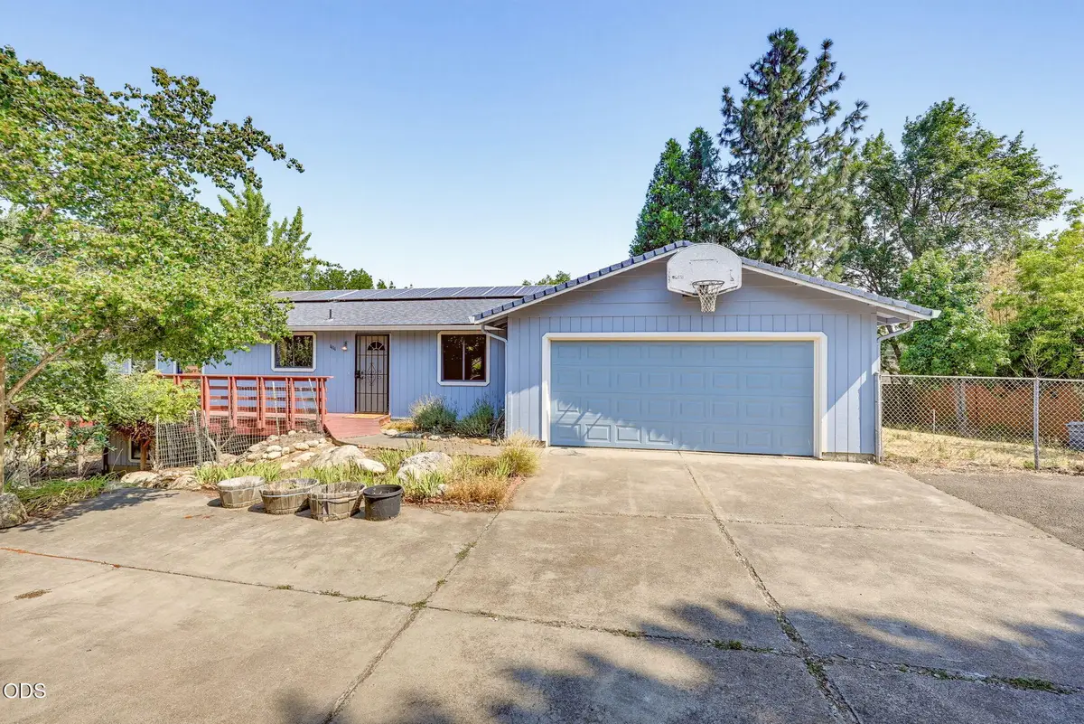 1111 Oak Street, Ashland, OR 97520 - #1