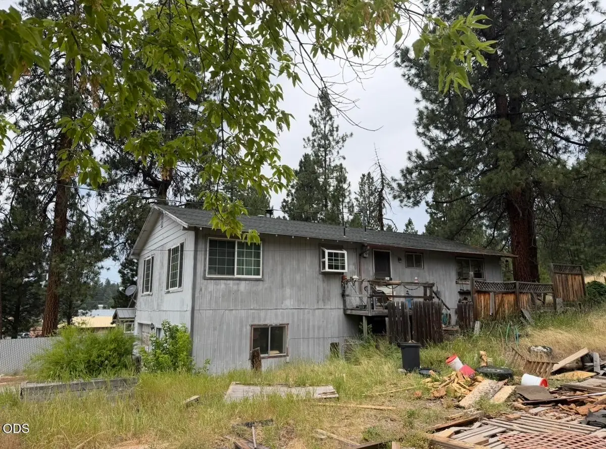 207 E Yahooskin Street, Chiloquin, OR 97624 - #1