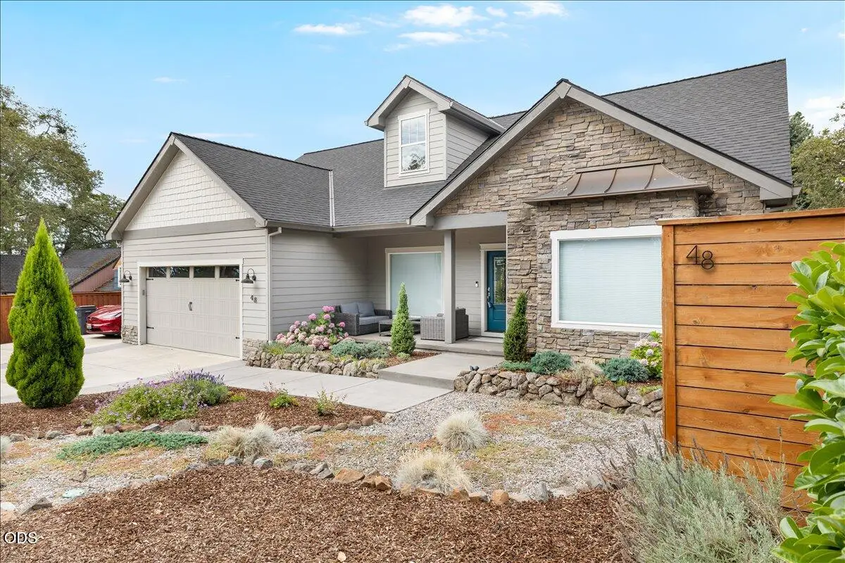 48 Black Oak Drive, Medford, OR 97504 - #1