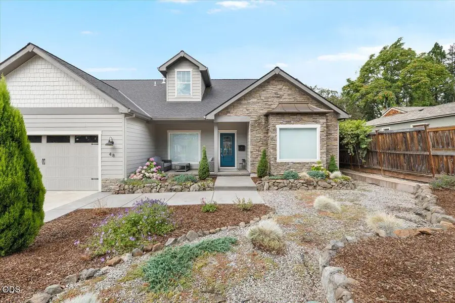 48 Black Oak Drive, Medford, OR 97504 - #3