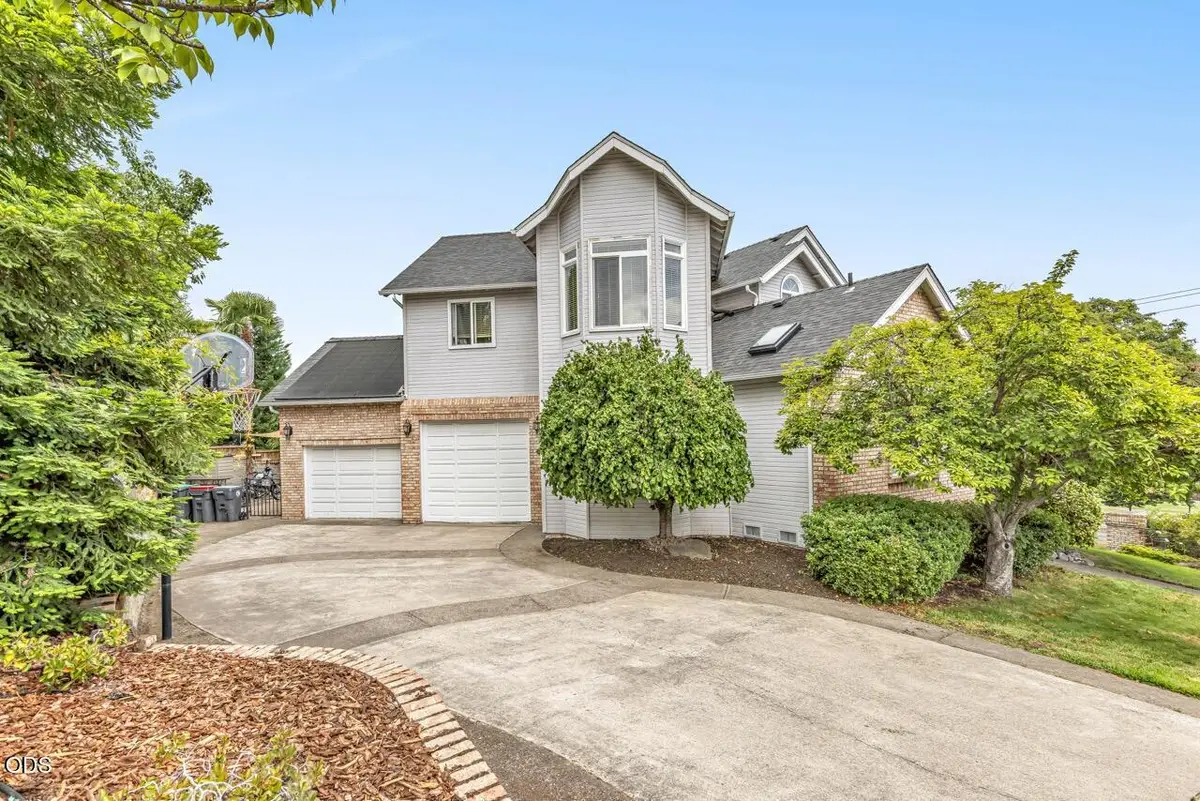 2991 Lexington Drive, Medford, OR 97504 - #1