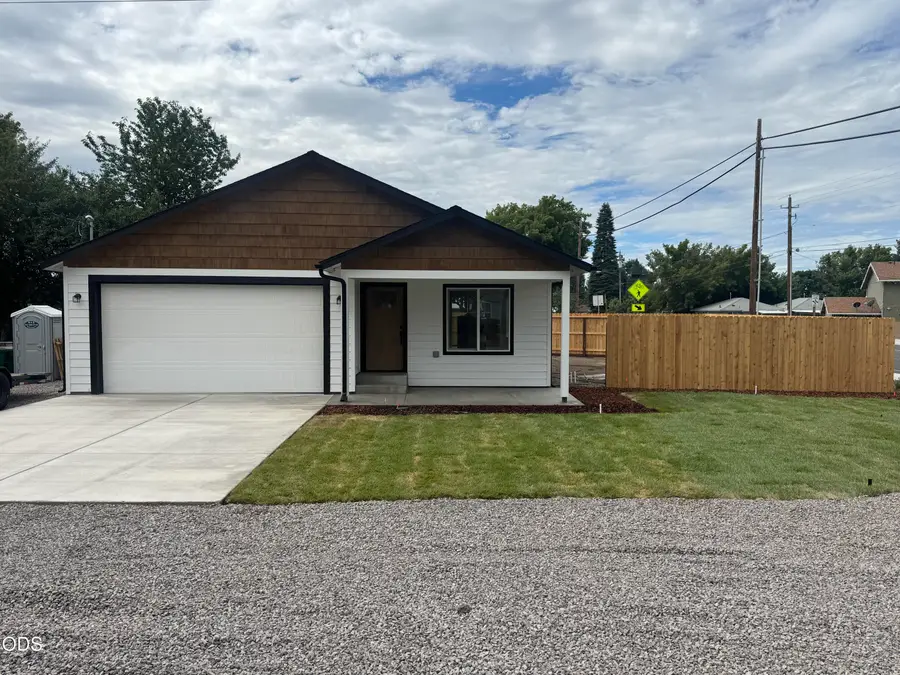 5406 Independence Avenue, Klamath Falls, OR 97603 - #2
