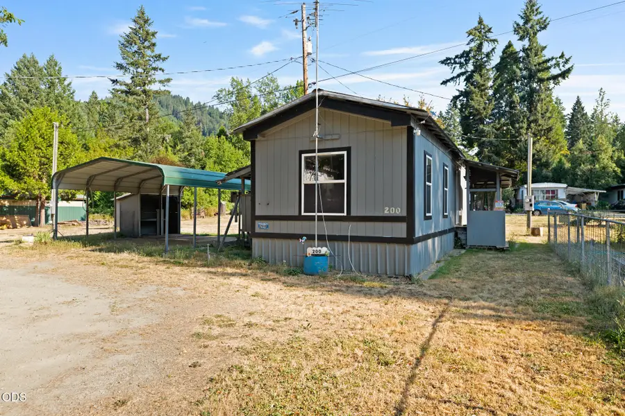 200 Lizzy Lane, Glendale, OR 97442 - #2